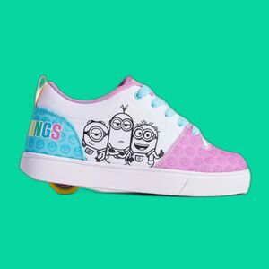 Heelys Minions EZZENTIAL Size 4 Youth Wheeled Footwear Illumination Roller Skate